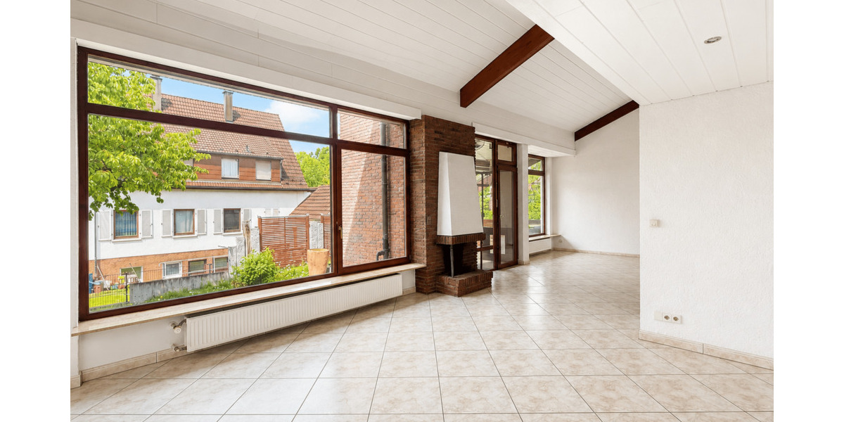 Einfamilienhaus Steinenbronn - 5 Zimmer, 230 m&sup2;, 2.700&euro; | Angebot:26596714