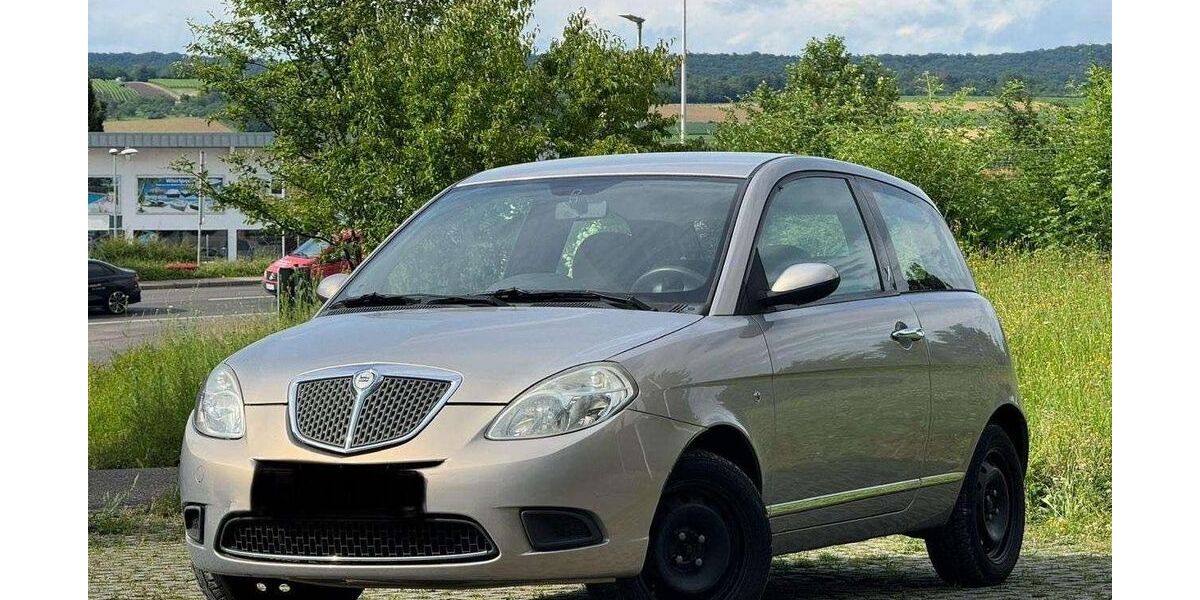Lancia Ypsilon 186.000 km 1.500 &euro; Murr 71711