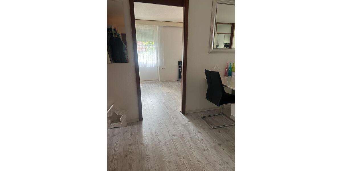 Etagenwohnung Stuttgart Vaihingen - 1 Zimmer, 18 m&sup2;, 650&euro; | Angebot:27584396