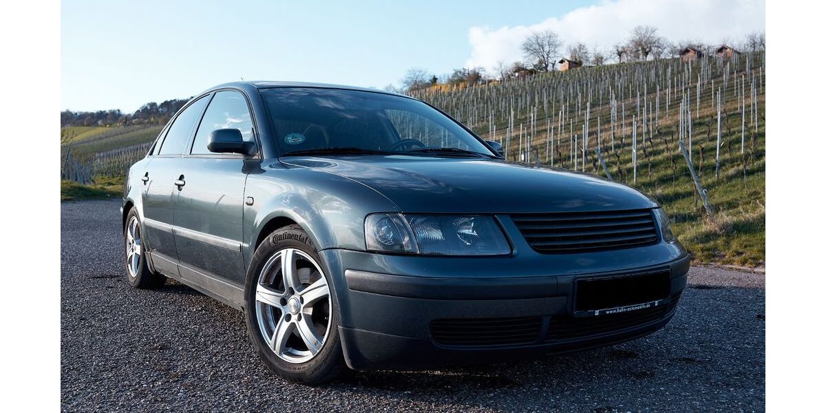 VW Passat 315.681 km 2.000 &euro; Weinstadt 71384