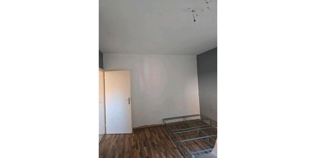 Etagenwohnung Lauffen am Neckar - 2 Zimmer, 66 m&sup2;, 555&euro; | Angebot:26268879
