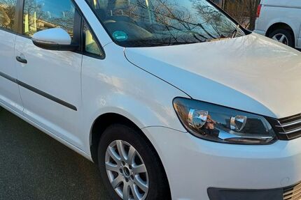 VW Touran 199.770 km 4.440 &euro; Stuttgart 70437