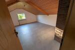 Dachgeschoßwohnung Weissach im Tal - 2.5 Zimmer, 69 m&sup2;, 870&euro; | Angebot:27557897