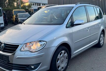 VW Touran 186.867 km 4.999 &euro; Korntal-Münchingen 70825