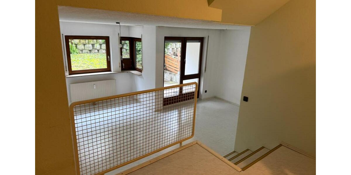 Etagenwohnung Ditzingen - 2.5 Zimmer, 58 m&sup2;, 900&euro; | Angebot:25965642