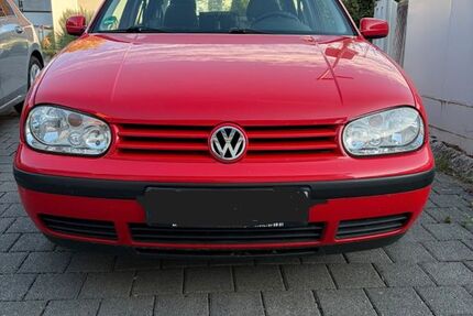 VW Golf 130.000 km 3.055 &euro; Vaihingen Enz 71665