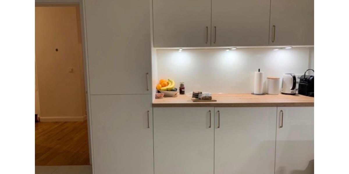 Dachgeschoßwohnung Stuttgart Bad Cannstatt - 5 Zimmer, 145 m&sup2;, 2.810&euro; | Angebot:27538912