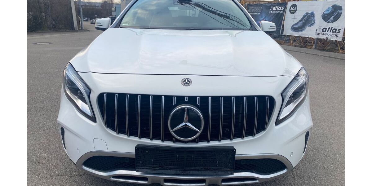 Mercedes-Benz GLA 220 154.000 km 18.999 &euro; Möglingen(Ludwigsburg) 71696
