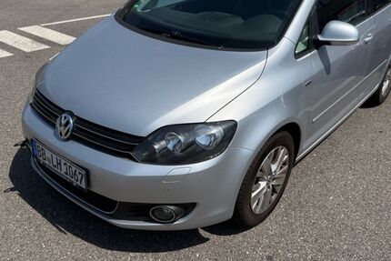 VW Golf 210.000 km 2.590 &euro; Stuttgart 70178
