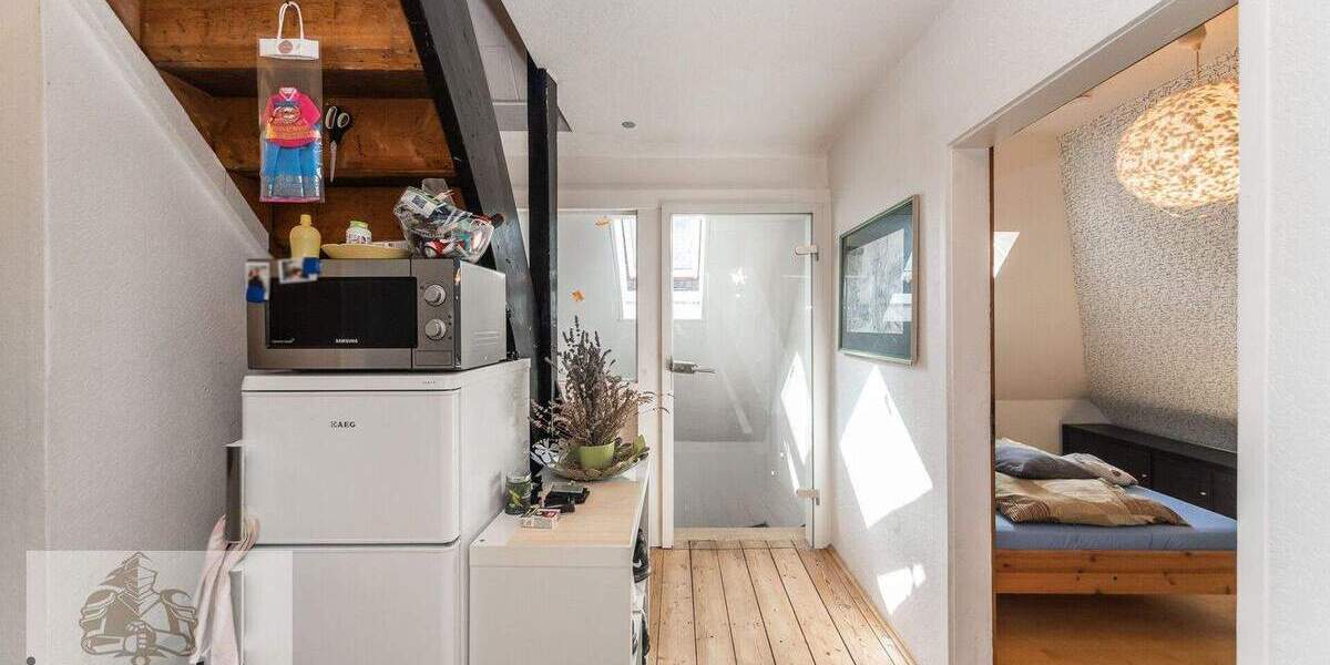 Mehrfamilienhaus, Wohnhaus Heilbronn / Neckargartach Neckargartach - 8 Zimmer, 194 m&sup2;, 548.000&euro; | Angebot:25742864