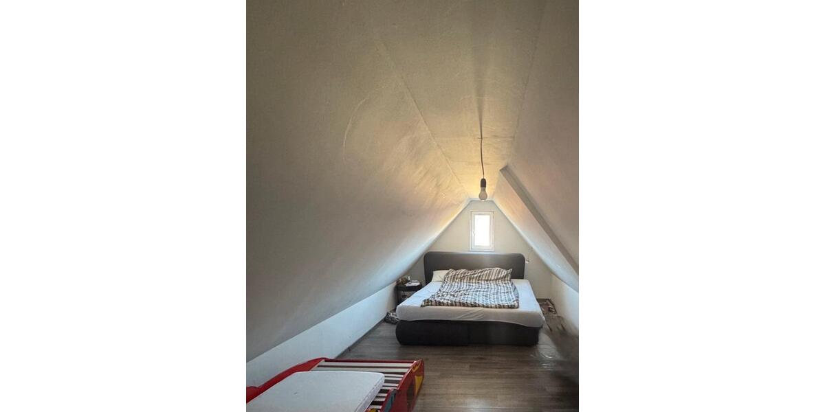 Mehrfamilienhaus, Wohnhaus Markgröningen - 13 Zimmer, 250 m&sup2;, 560.000&euro; | Angebot:26623670