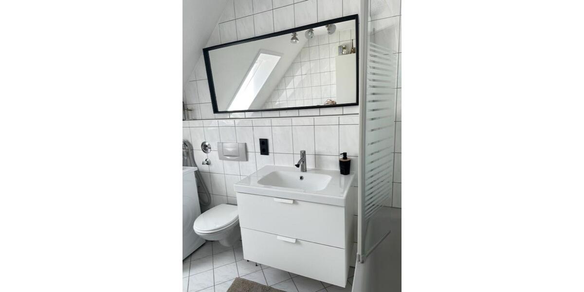Dachgeschoßwohnung Korntal-Münchingen Münchingen - 3 Zimmer, 73 m&sup2;, 1.100&euro; | Angebot:26383044