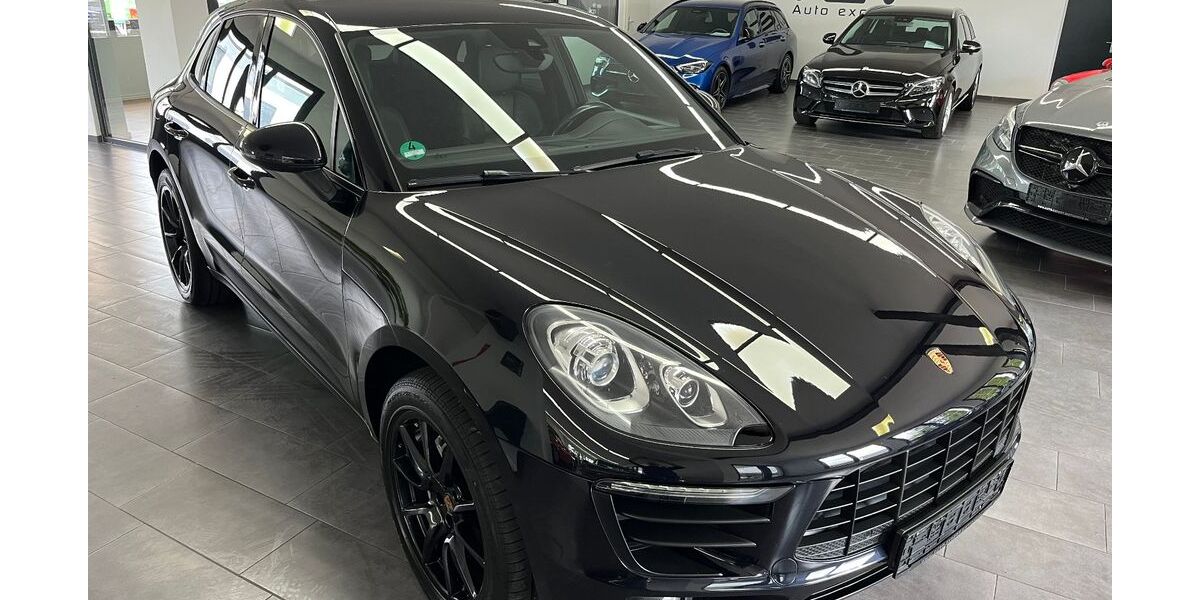 Porsche Macan 208.039 km 23.999 &euro; Bietigheim-Bissingen 74321