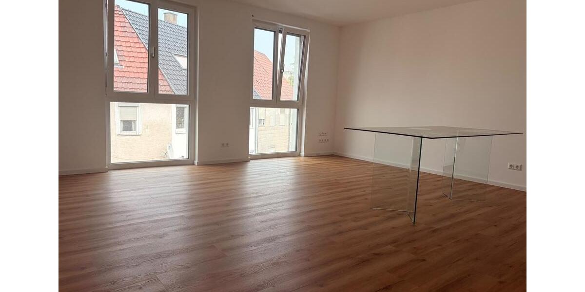 Etagenwohnung Böblingen - 2 Zimmer, 65 m&sup2;, 1.250&euro; | Angebot:27554870