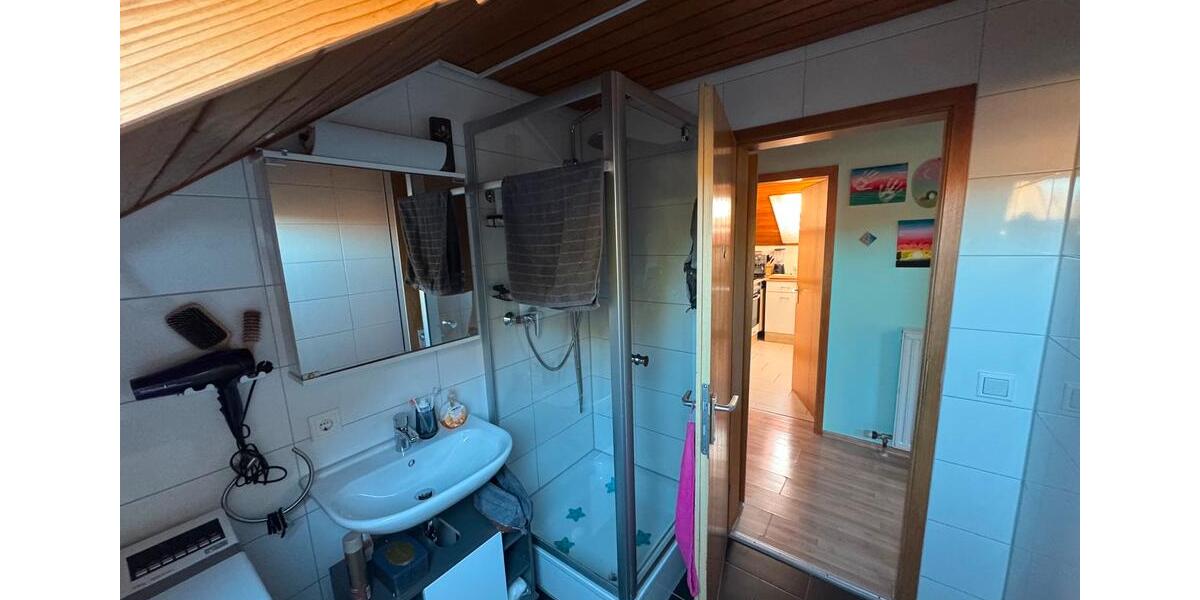 Dachgeschoßwohnung Nordheim - 4 Zimmer, 85 m&sup2;, 1.000&euro; | Angebot:27580437