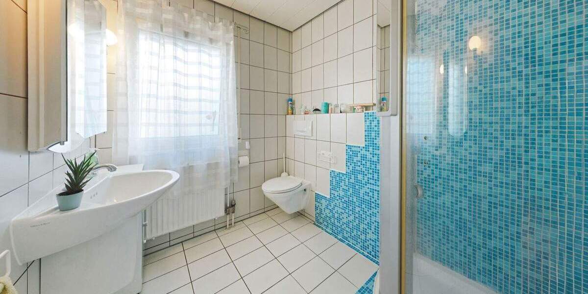 Etagenwohnung Remseck Neckarrems - 7 Zimmer, 226 m&sup2;, 799.000&euro; | Angebot:25706140