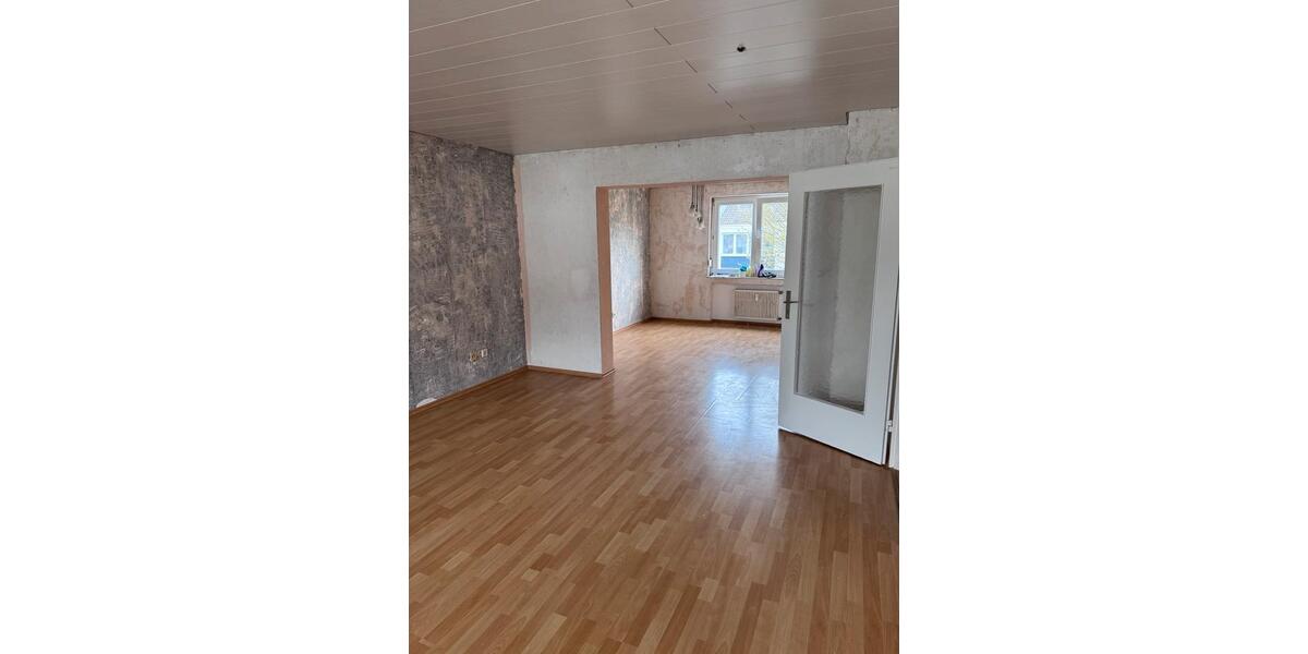 Etagenwohnung Murrhardt - 3.5 Zimmer, 89 m&sup2;, 190.000&euro; | Angebot:27120866