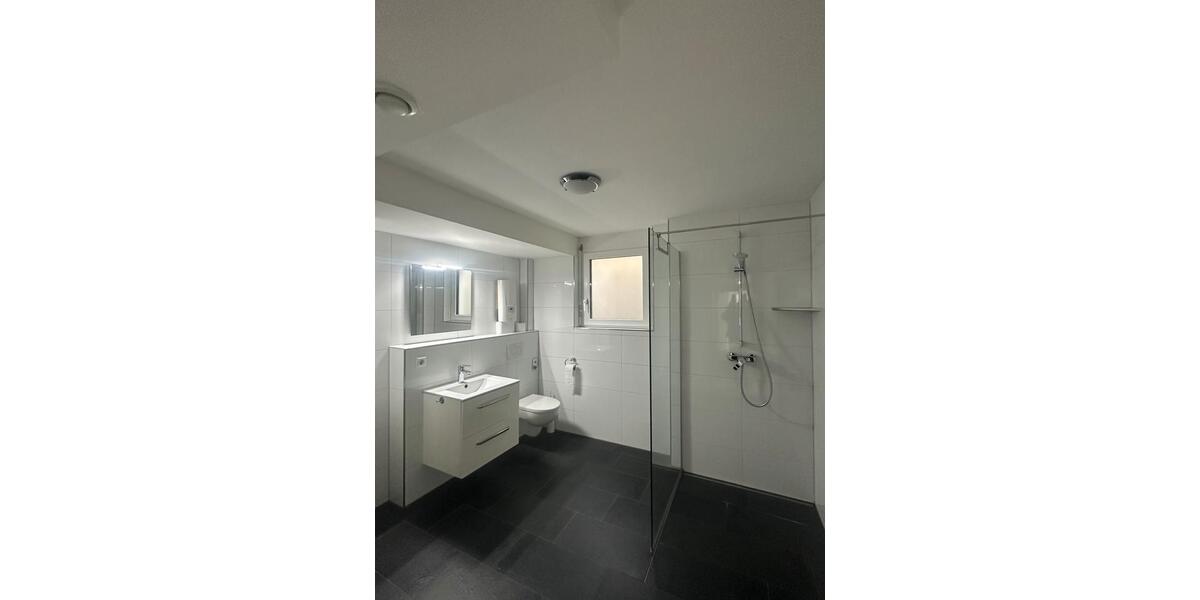 Etagenwohnung Stuttgart Vaihingen - 3 Zimmer, 73 m&sup2;, 1.300&euro; | Angebot:25920928