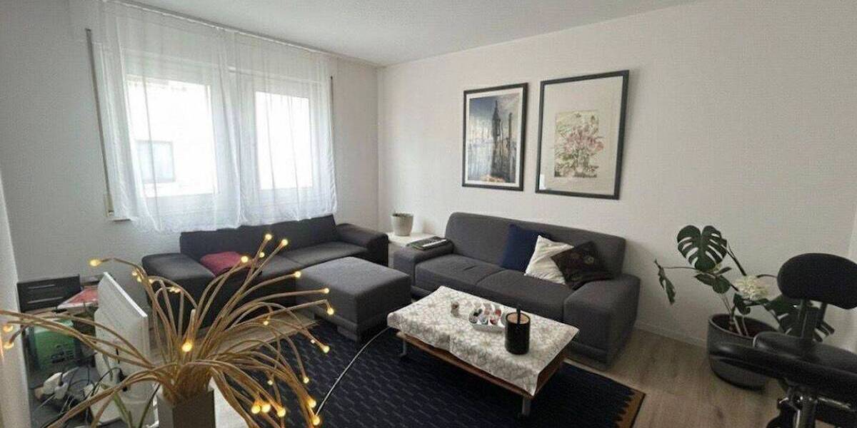 Etagenwohnung Stuttgart Bad Cannstatt - 3 Zimmer, 70 m&sup2;, 230.000&euro; | Angebot:26616916