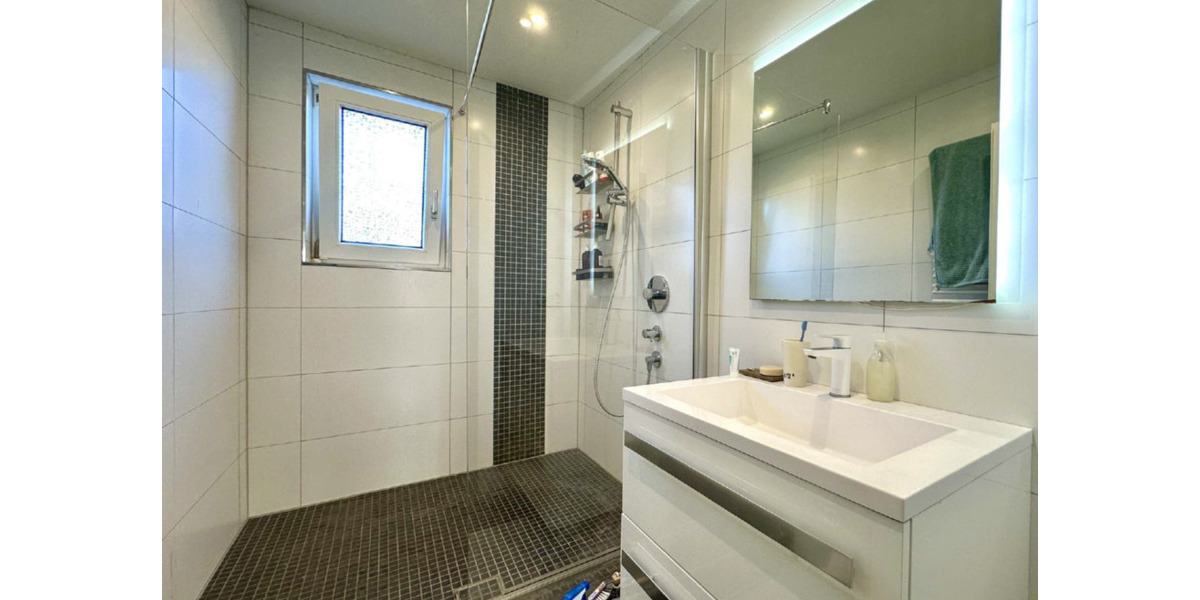 Etagenwohnung Stuttgart Bad Cannstatt - 1 Zimmer, 17 m&sup2;, 550&euro; | Angebot:25905237