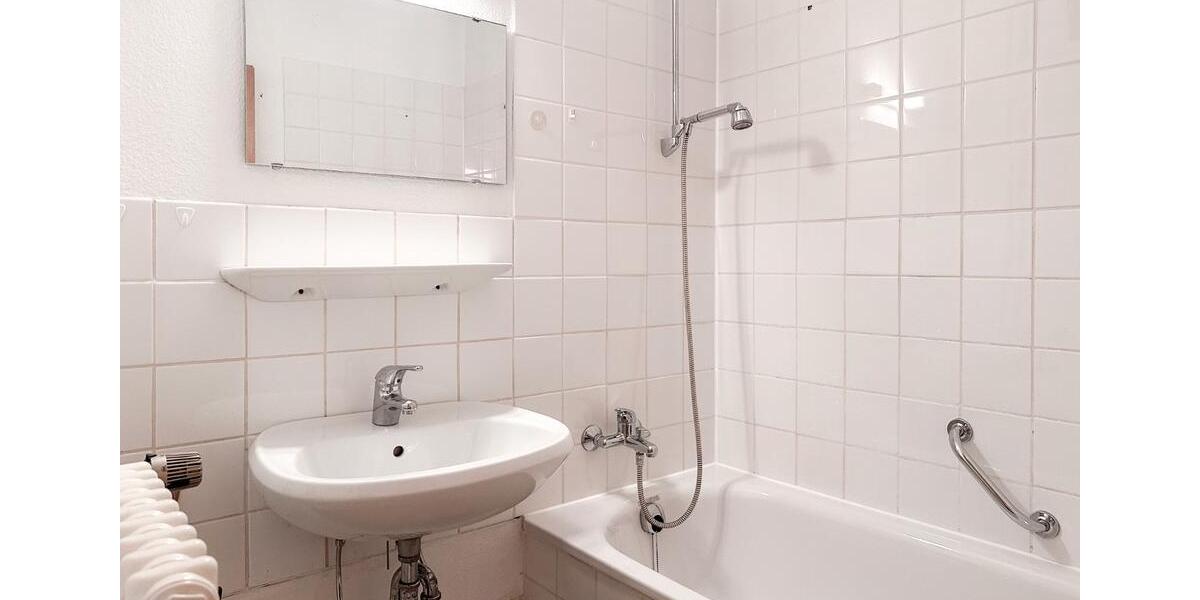 Etagenwohnung Ludwigsburg - 3.5 Zimmer, 81 m&sup2;, 279.000&euro; | Angebot:26522448