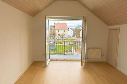 Wohnung Esslingen am Neckar Pliensauvorstadt - 2 Zimmer, 49 m&sup2;, 179.000&euro; | Angebot:24548815