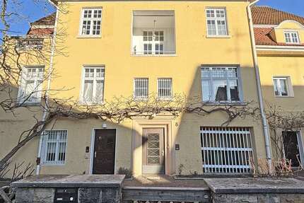 Wohnung Stuttgart Degerloch - 4 Zimmer, 108 m&sup2;, 1.980&euro; | Angebot:27460638