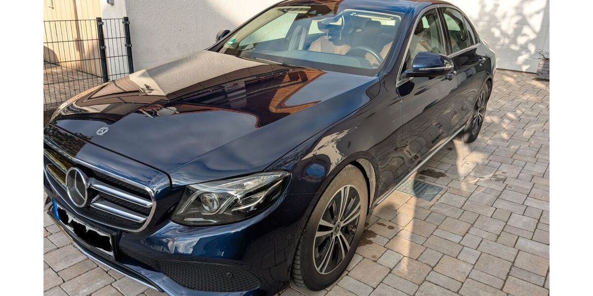 Mercedes-Benz E 200 49.500 km 28.900 &euro; Schönaich 71101
