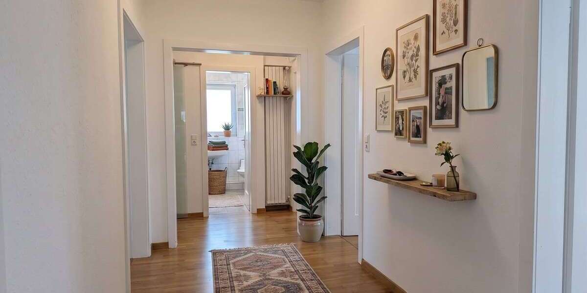 Etagenwohnung Stuttgart Bad Cannstatt - 4 Zimmer, 102 m&sup2;, 1.795&euro; | Angebot:26609375