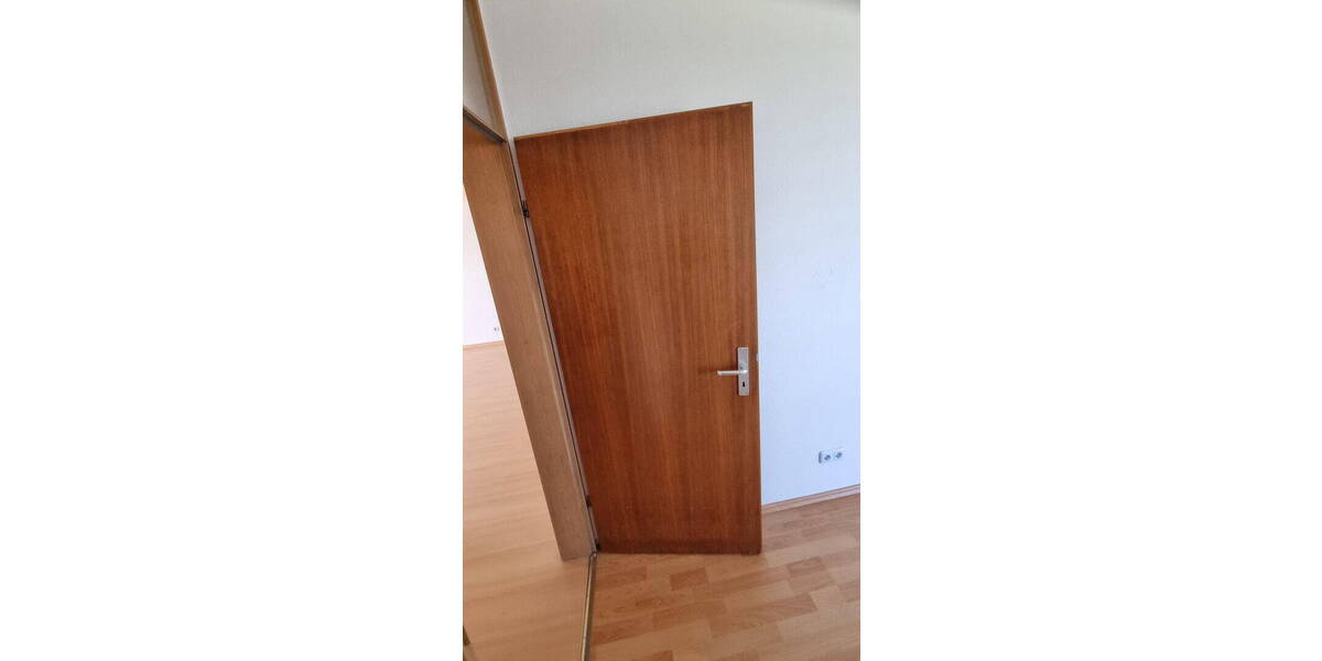 Etagenwohnung Kornwestheim - 3 Zimmer, 84 m&sup2;, 303.000&euro; | Angebot:26343978