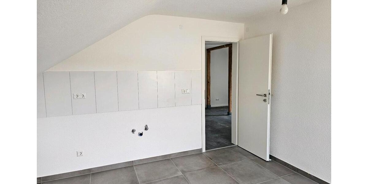 Dachgeschoßwohnung Stuttgart Vaihingen - 2.5 Zimmer, 56 m&sup2;, 960&euro; | Angebot:26048793