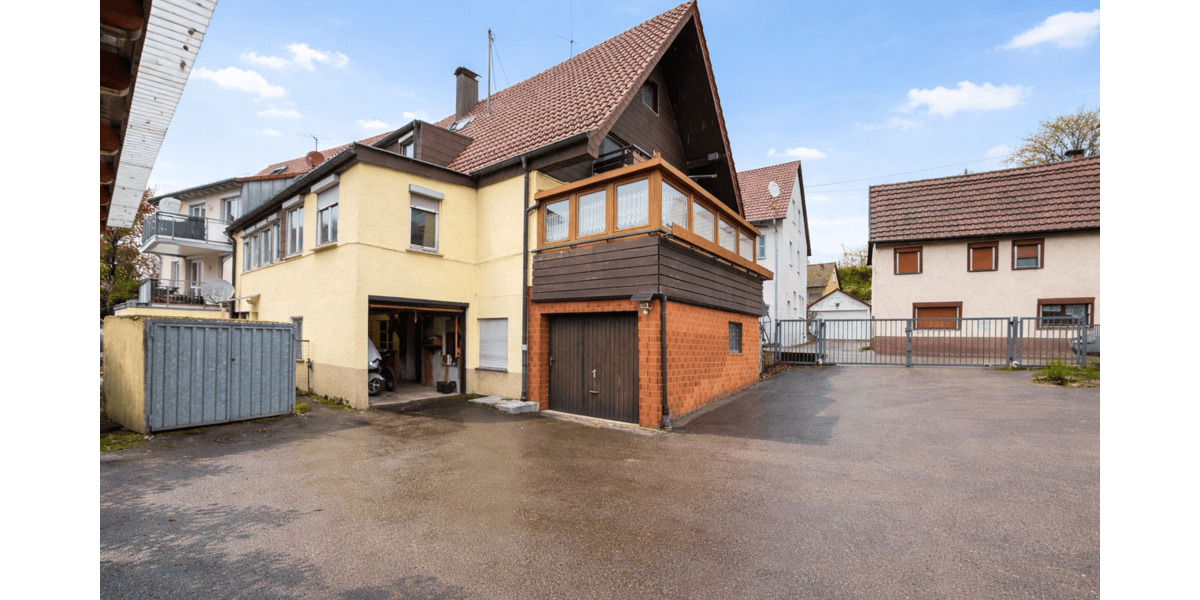 Mehrfamilienhaus, Wohnhaus Böblingen Dagersheim - 8 Zimmer, 208 m&sup2;, 389.000&euro; | Angebot:26787384