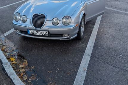 Jaguar S-Type 190.000 km 2.700 &euro; sindelfingen 71069