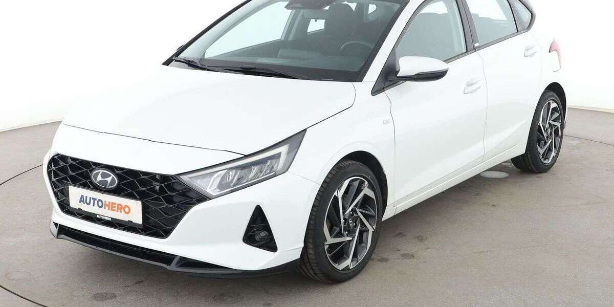Hyundai i20 44.549 km 14.190 &euro; Stuttgart 70195