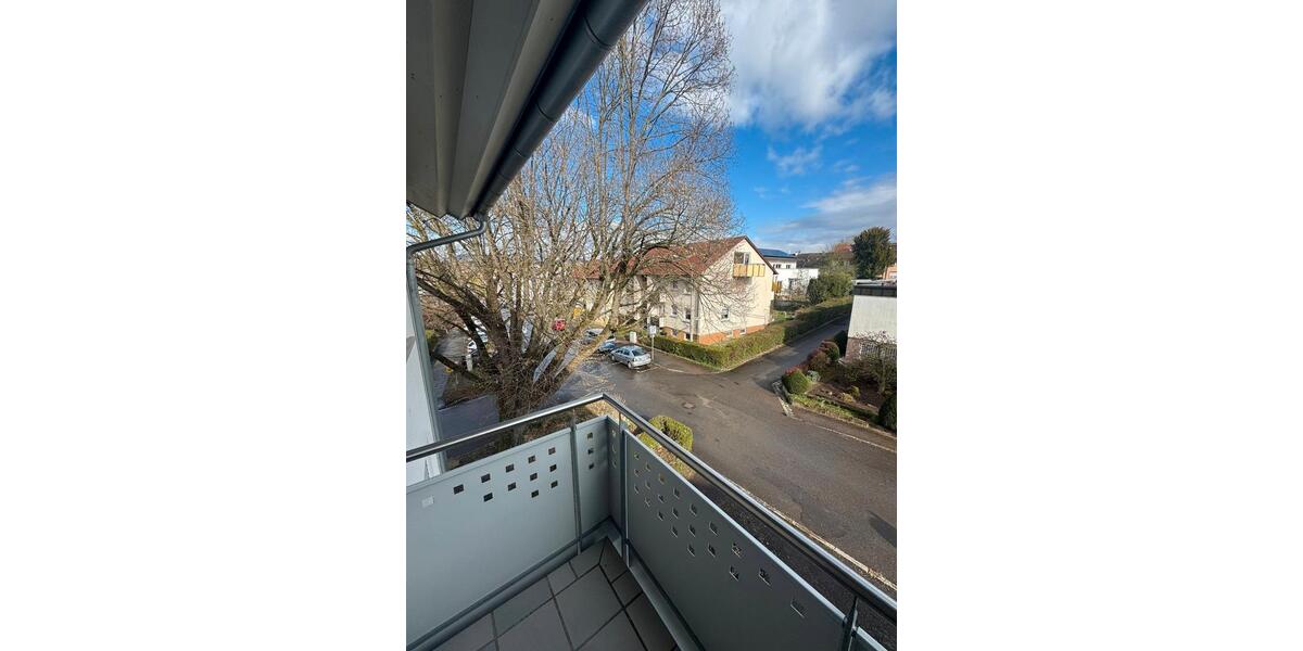 Etagenwohnung Waiblingen - 3 Zimmer, 70 m&sup2;, 1.100&euro; | Angebot:25979023