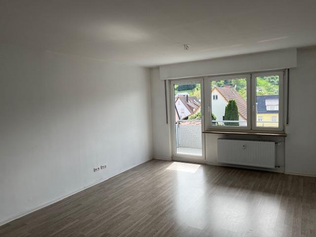 Etagenwohnung Weinstadt - 3 Zimmer, 73 m&sup2;, 935&euro; | Angebot:26339951