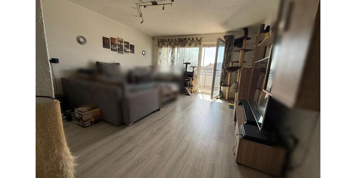 Etagenwohnung Backnang - 3 Zimmer, 75 m&sup2;, 1.100&euro; | Angebot:25200016
