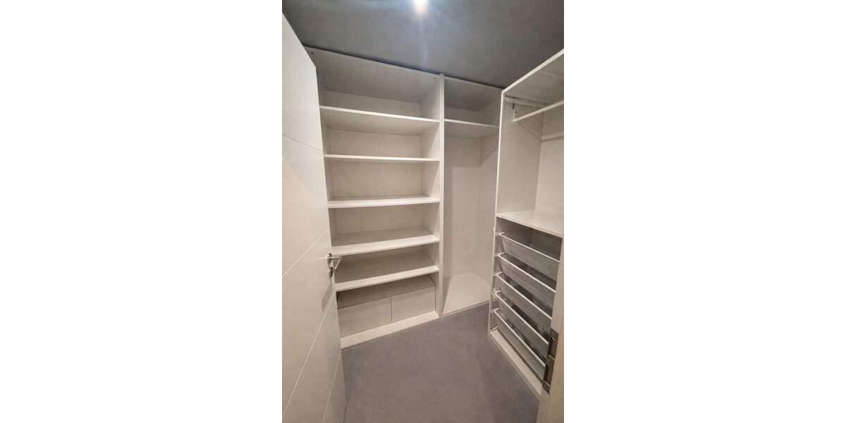 Etagenwohnung Steinenbronn - 3 Zimmer, 90 m&sup2;, 379.000&euro; | Angebot:25784614