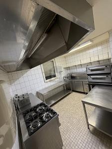 WOHNHEIM MIT RESTAURANT - Wohn- & Geschäftshaus Heilbronn | Angebot:26962452