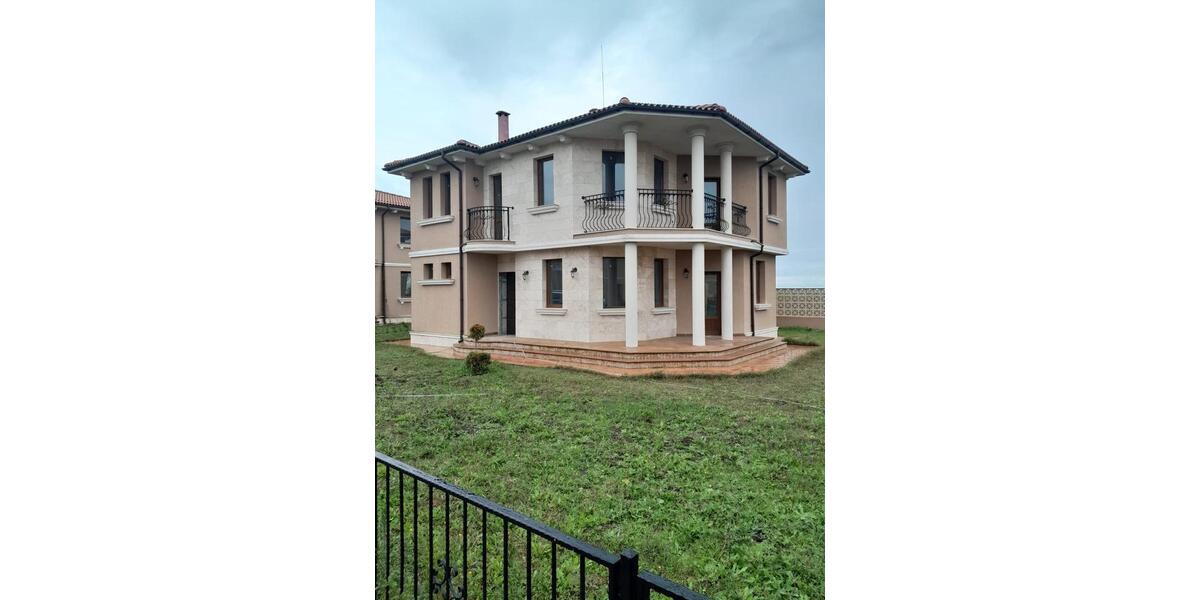 Einfamilienhaus Fellbach Oeffingen - 5 Zimmer, 217 m&sup2;, 280.000&euro; | Angebot:23691870