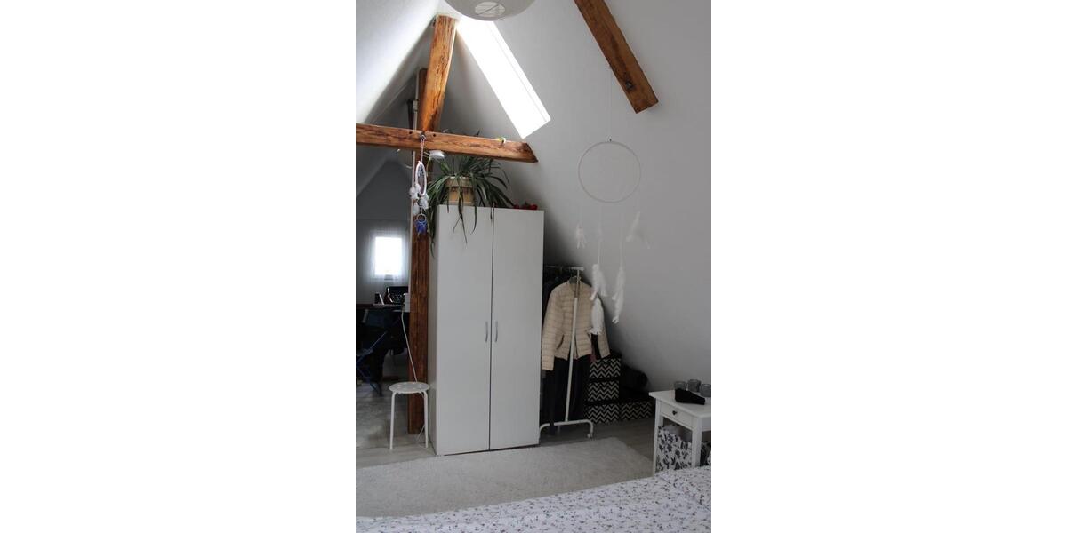 Dachgeschoßwohnung Köngen - 3 Zimmer, 75 m&sup2;, 820&euro; | Angebot:24783873