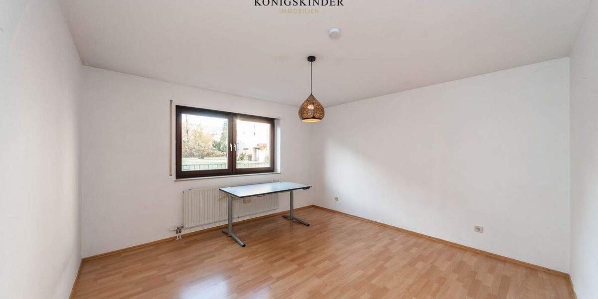 Etagenwohnung Gerlingen - 4 Zimmer, 106 m&sup2;, 425.000&euro; | Angebot:25676017