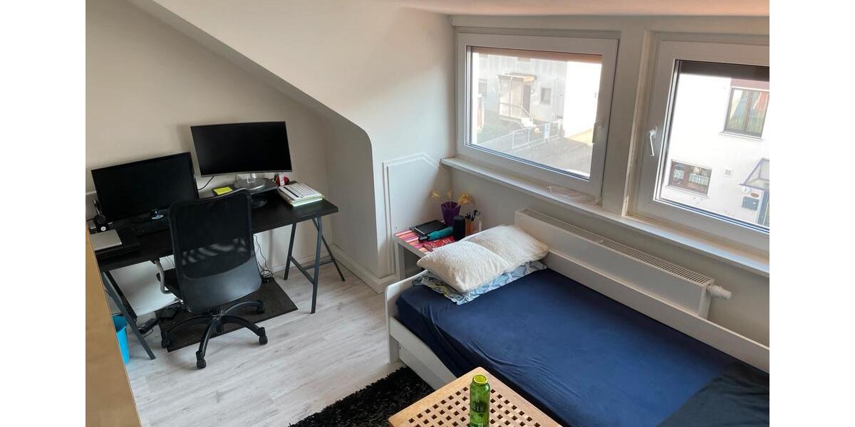 Dachgeschoßwohnung Stuttgart Neuwirtshaus - 2 Zimmer, 50 m&sup2;, 1.100&euro; | Angebot:25980852