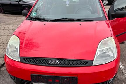 Ford Fiesta 123.000 km 2.350 &euro; Esslingen 73732