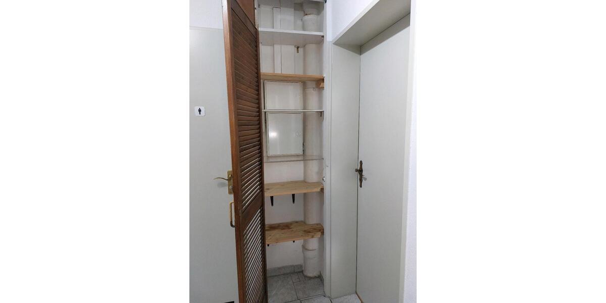 Etagenwohnung Esslingen am Neckar Pliensauvorstadt - 3 Zimmer, 57 m&sup2;, 219.000&euro; | Angebot:26907655