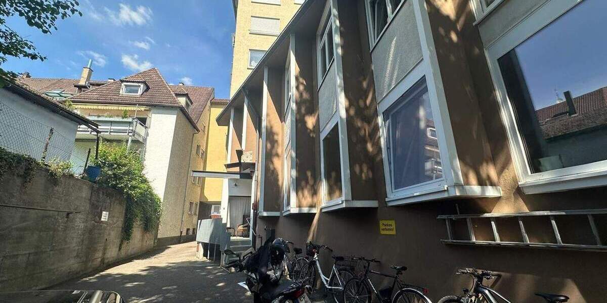 Etagenwohnung Stuttgart Ost - 3 Zimmer, 126 m&sup2;, 2.200&euro; | Angebot:25674459