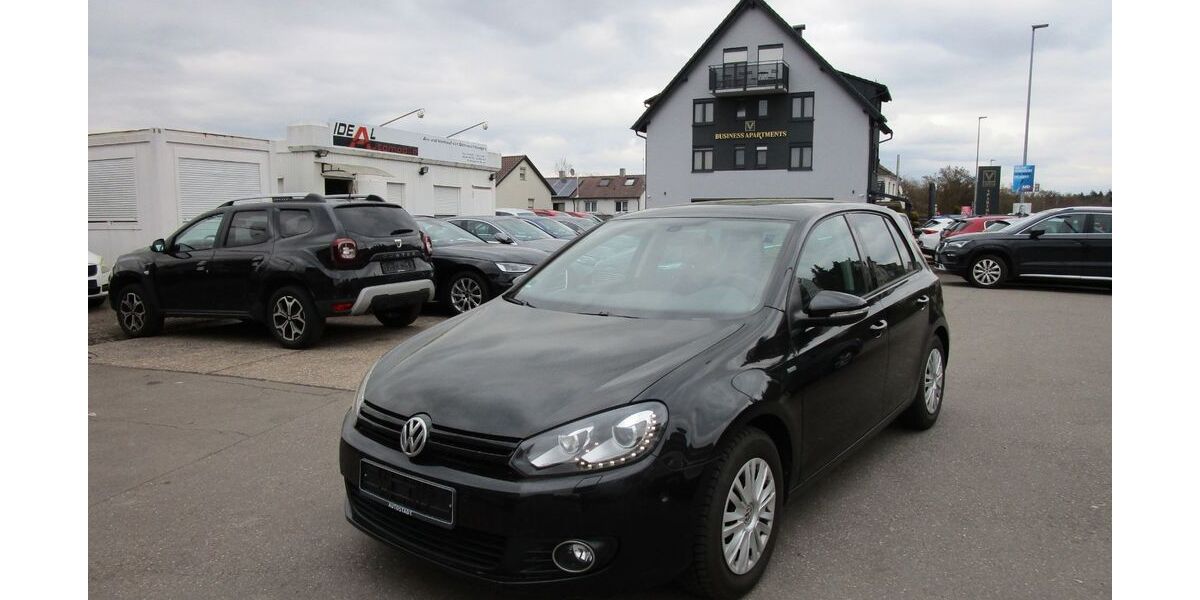 VW Golf 73.000 km 9.990 &euro; Böblingen 71032