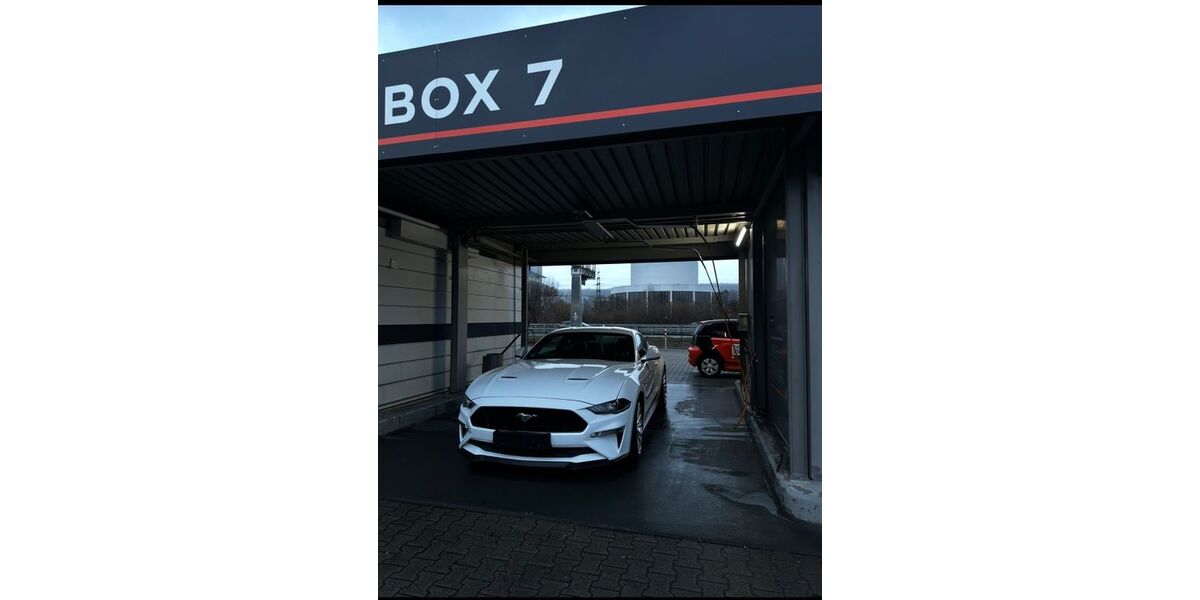 Ford Mustang 64.358 km 43.100 &euro; Plochingen 73207