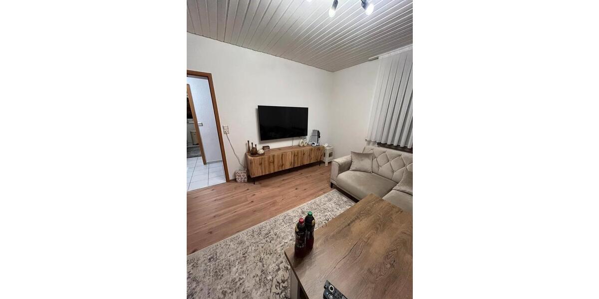 Erdgeschoßwohnung Esslingen am Neckar Brühl - 3 Zimmer, 55 m&sup2;, 210.000&euro; | Angebot:26656487