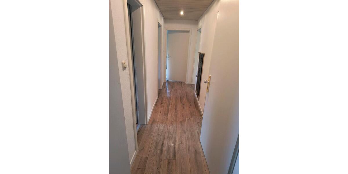 Etagenwohnung Marbach am Neckar - 3 Zimmer, 61 m&sup2;, 720&euro; | Angebot:25892370